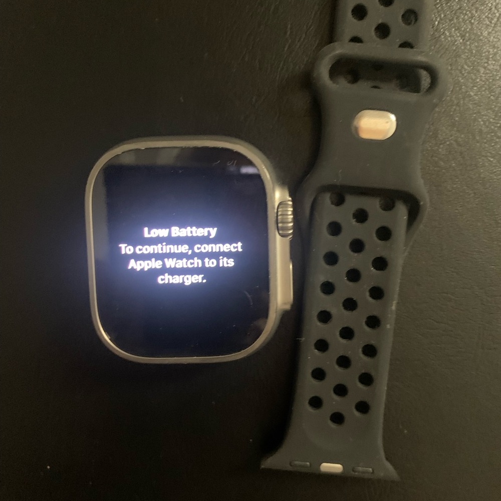 Apple IWatch 49MM Titanium